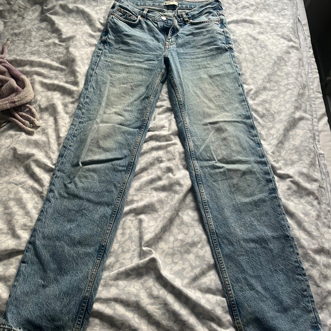 Ljusblå jeans från Gina Tricot