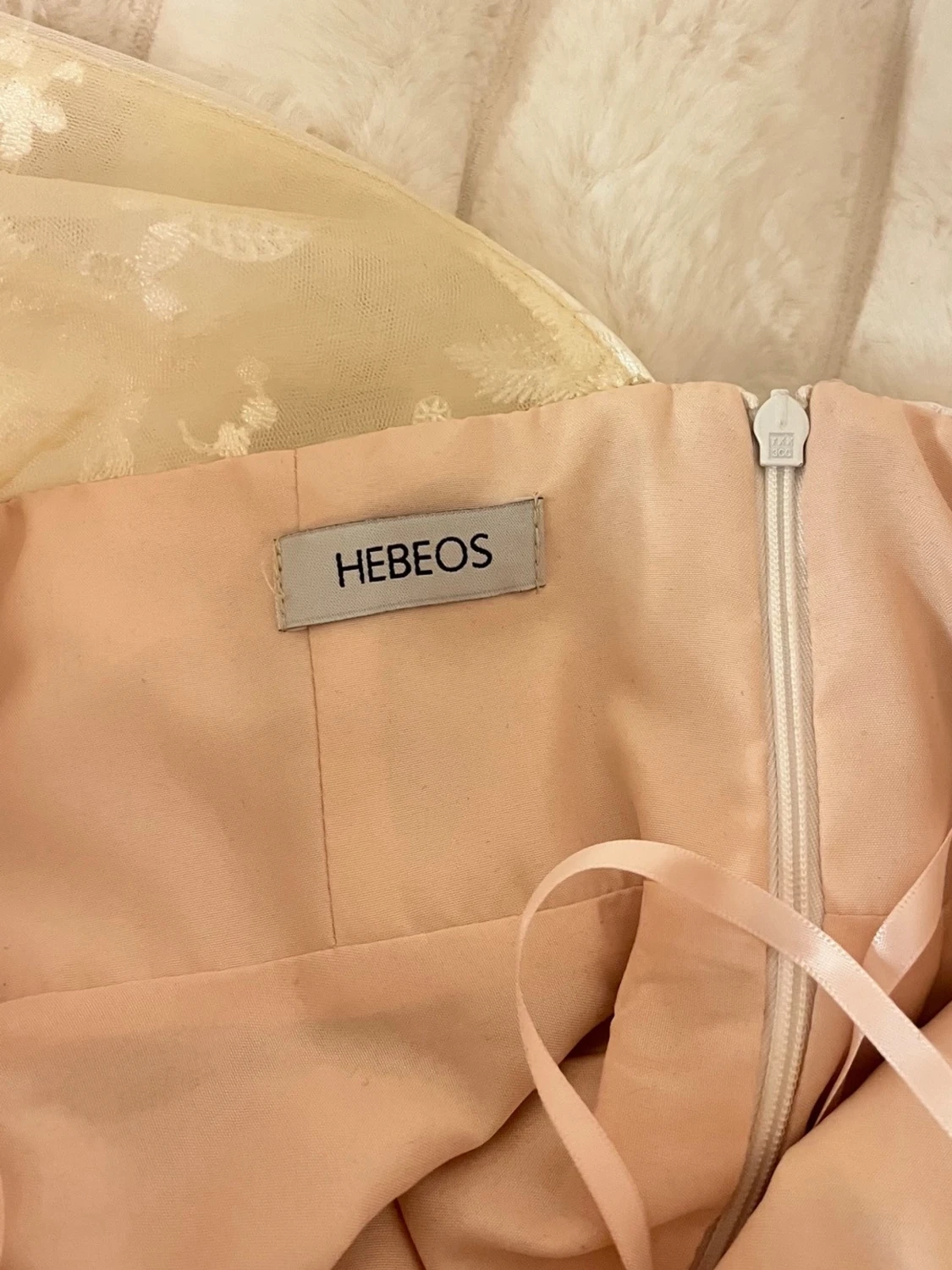 Hebeos Balklänning  - 3