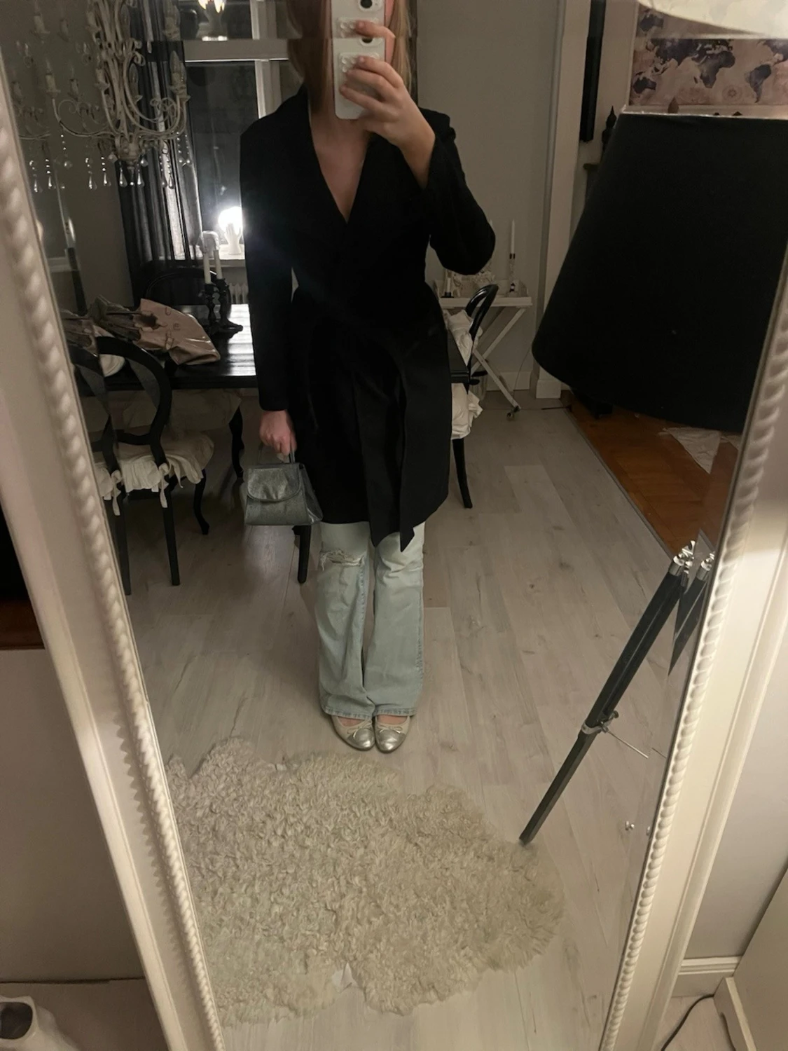 Svart omlottkappa med bälte - 1