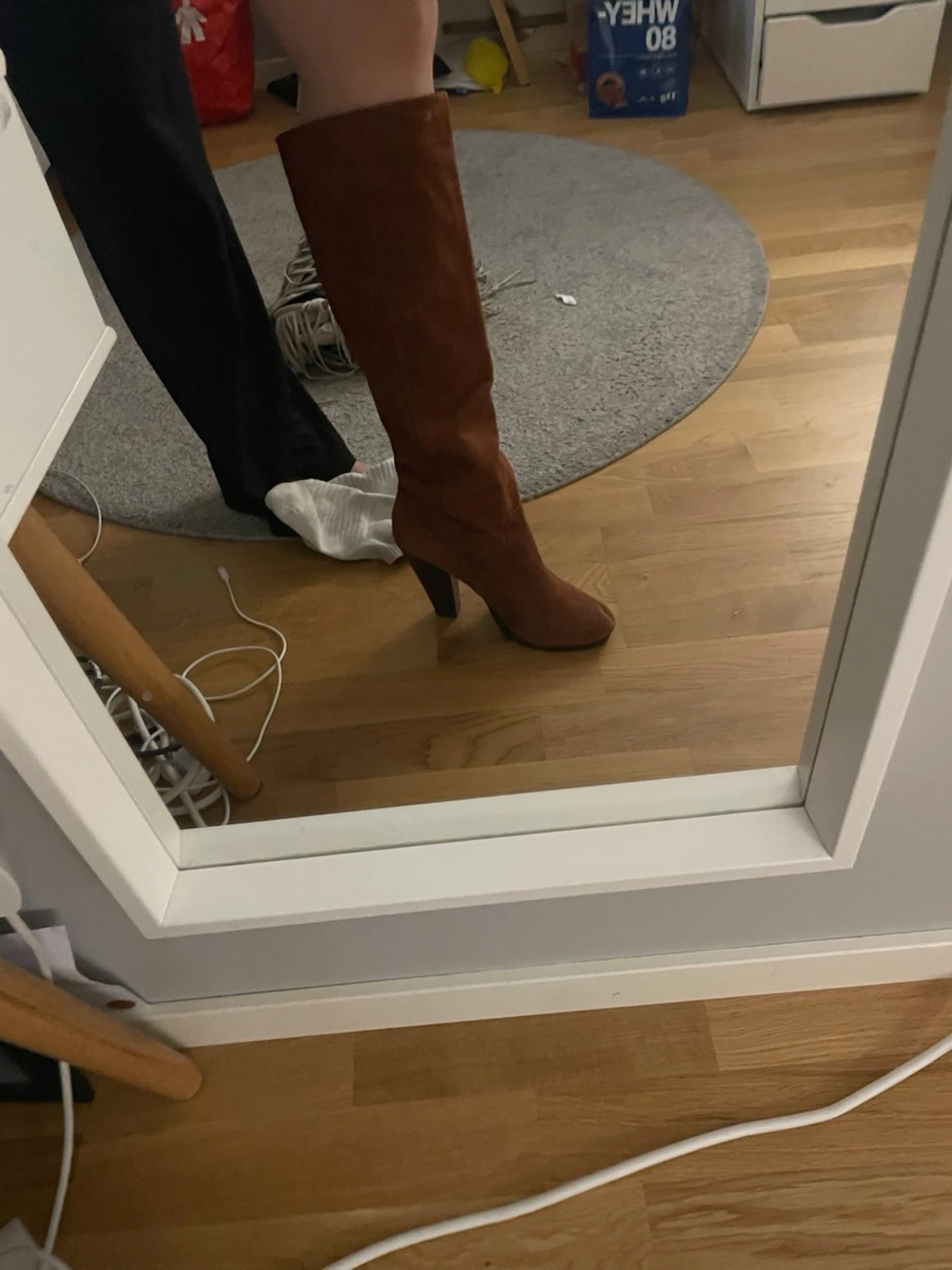 Bruna mockastövlar med klack - 2