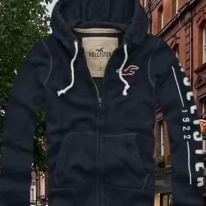 Sån här tröja sökes - Jag har EJ, jag letar efter en sån. DM om du har snälla