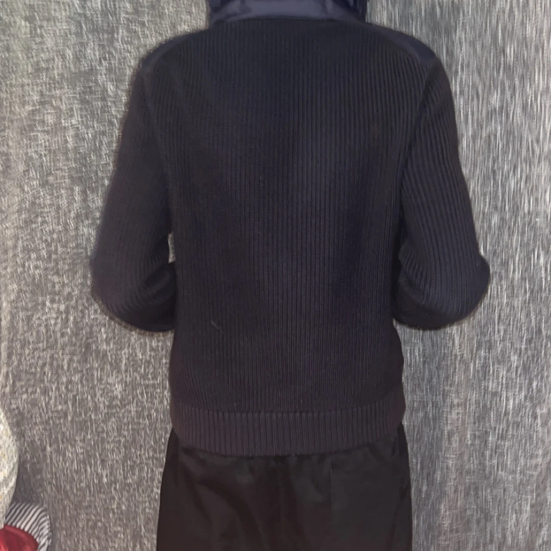 Mörkblå dunväst från Moncler - 3