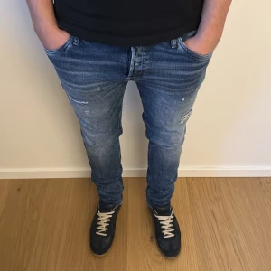 Jack & jones Jeans - - Condition: 8,5/10 - Color: Blue  - Size:  32/32