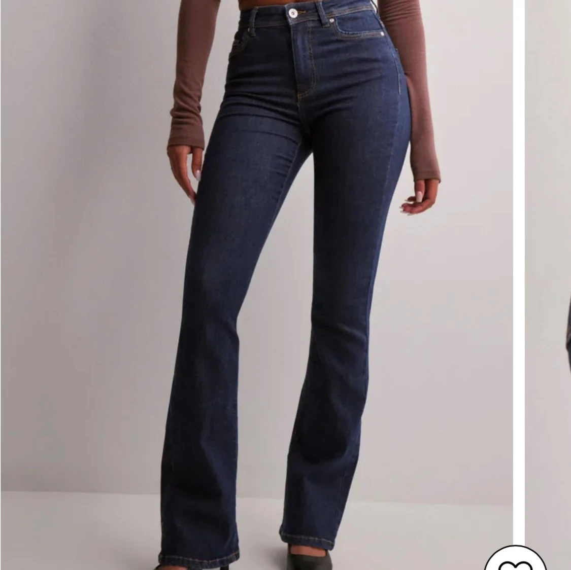 Mörkblå bootcut jeans från Only - 1