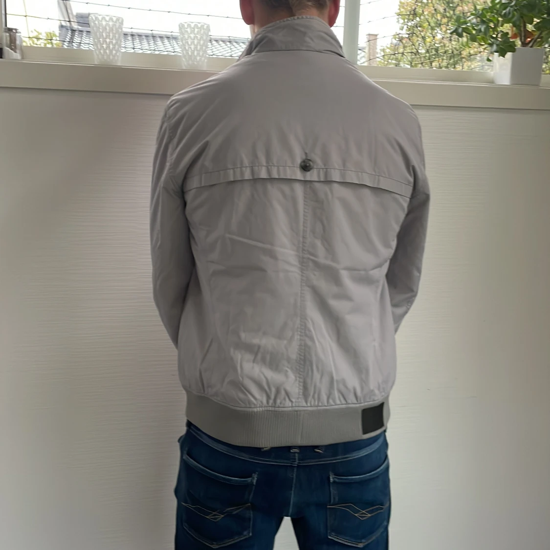 J Lindeberg jacka  - 2