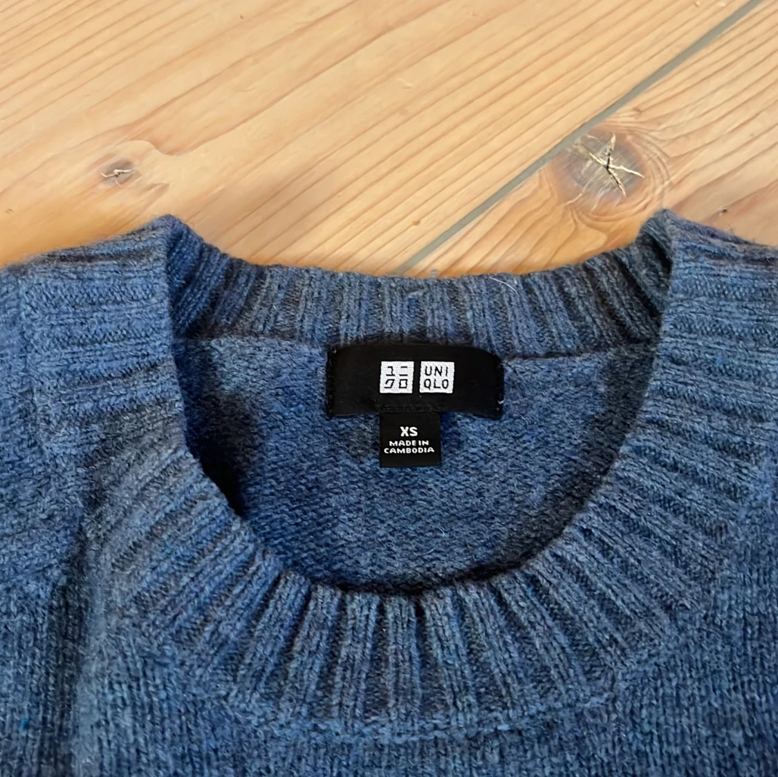 Blå stickad tröja från Uniqlo XS - 1