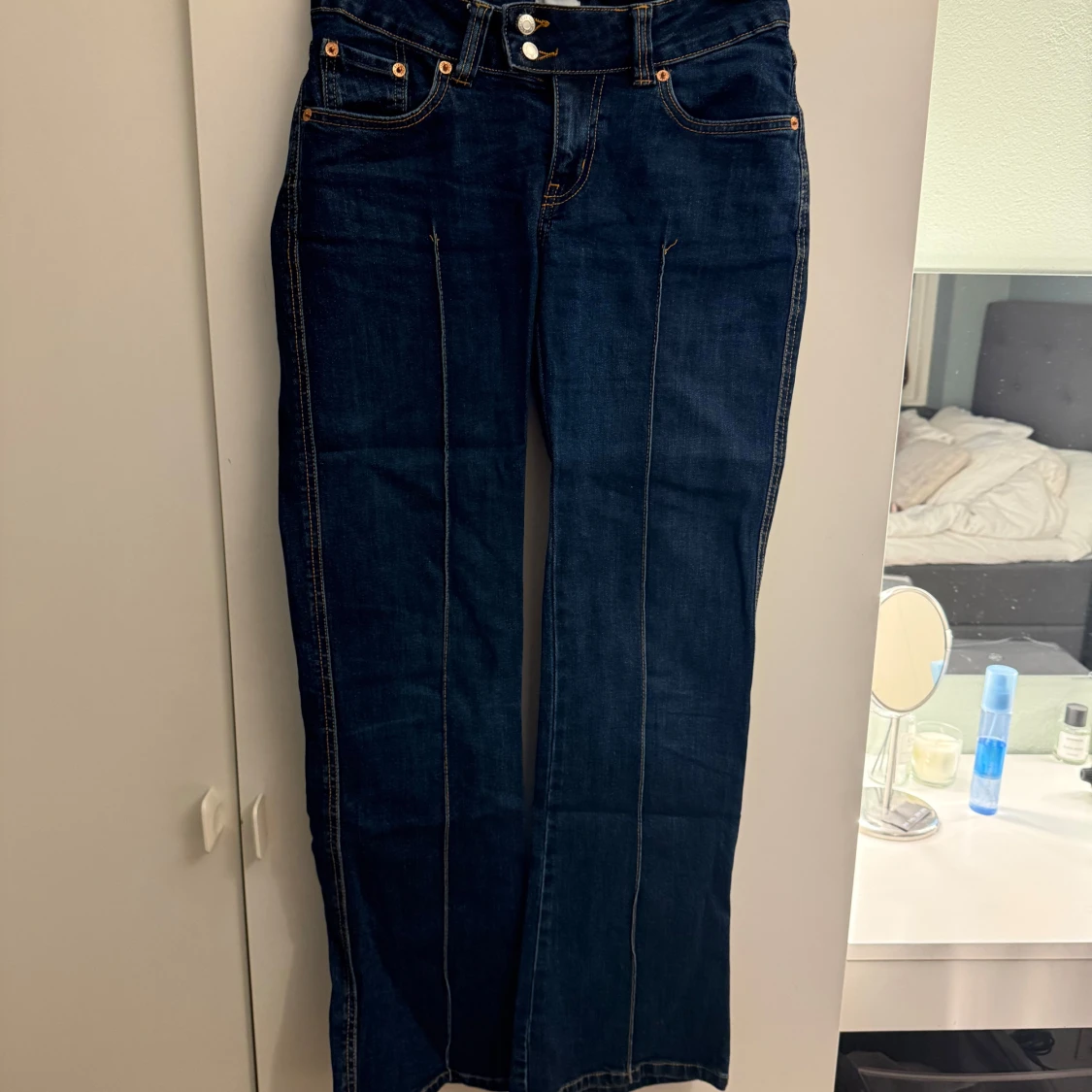 Mörkblå jeans från 157 Paris Crease - 1