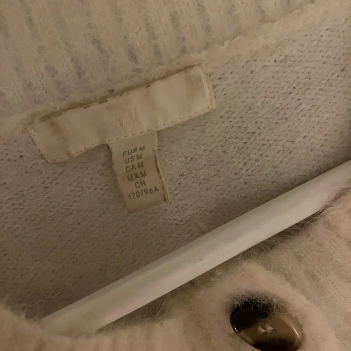 Vit stickad kofta från H&M - 1