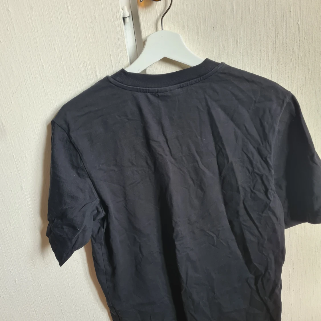 Svart Adidas t-shirt med stor logga XS - 1