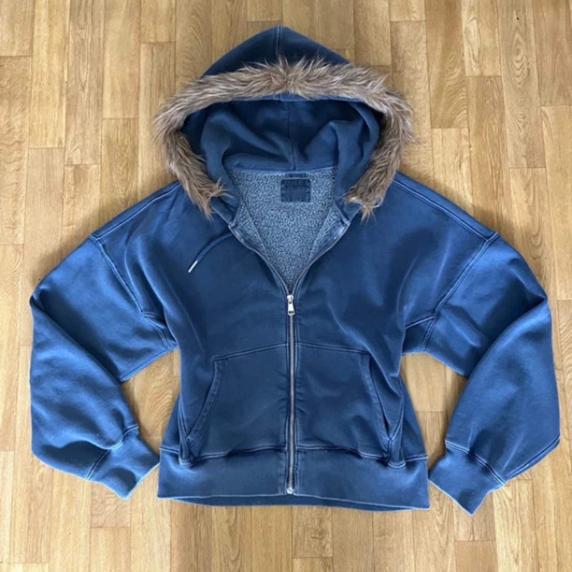 Oversized Abercrombie&Fitch zip with fur
