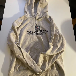 Morris hoodie - Go hoodie från Morris som passar in för hösten , pris går att diskutera.