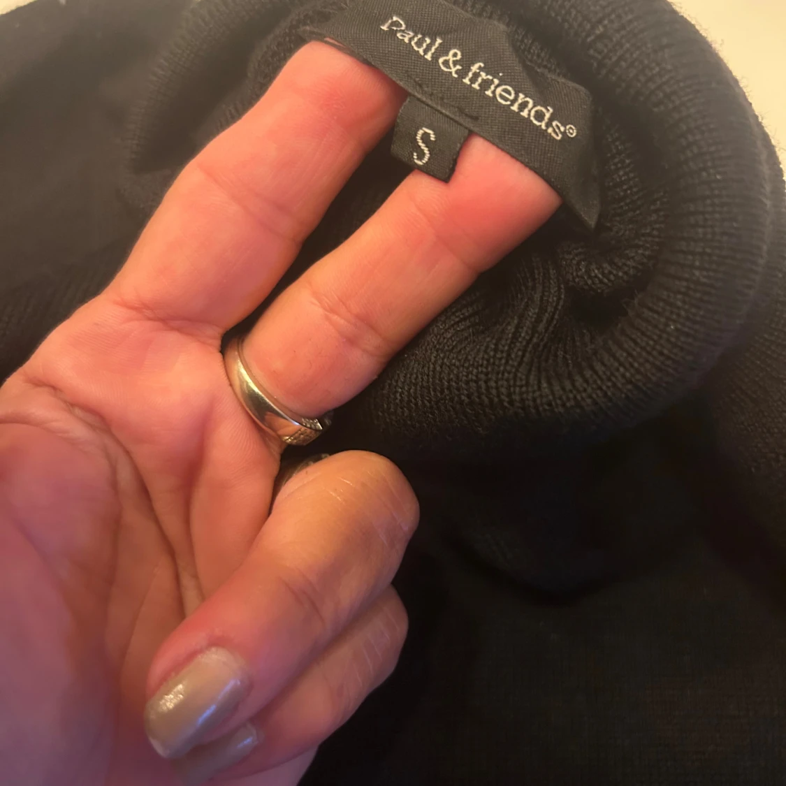 Svart polotröja från Paul & Friends - 1