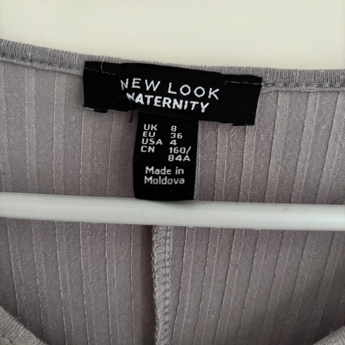 Grå ribbad omlottop New Look - 1