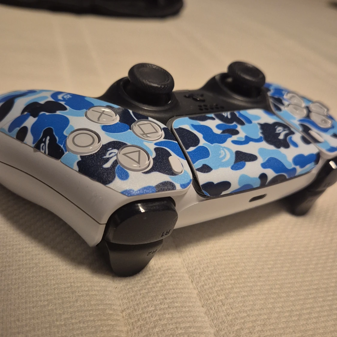PlayStation 5 DualSense Controller Blue Camo - 1