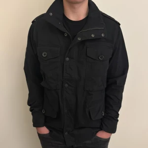 Superdry Field Jacka - - Condition: 8/10 - Color: Black - Size: M