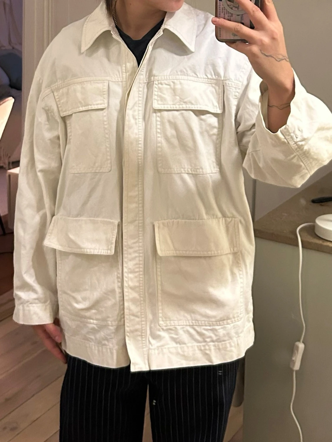 Vit overshirt från & Other Stories