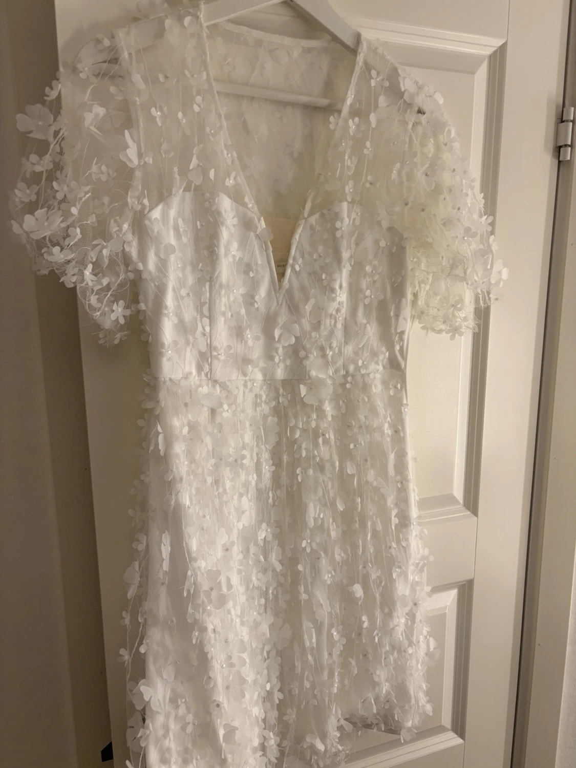 Vit klänning - 2