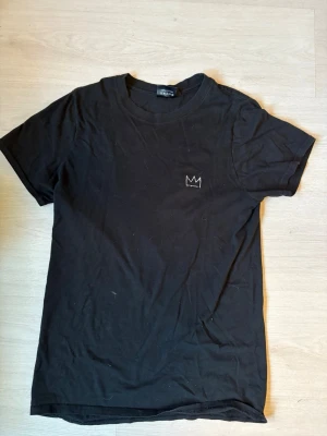 Hov1 merch  - Hov1 merch från 2020, använd 2 gånger, tveka inte att höra av er vid frågor eller funderingar💗
