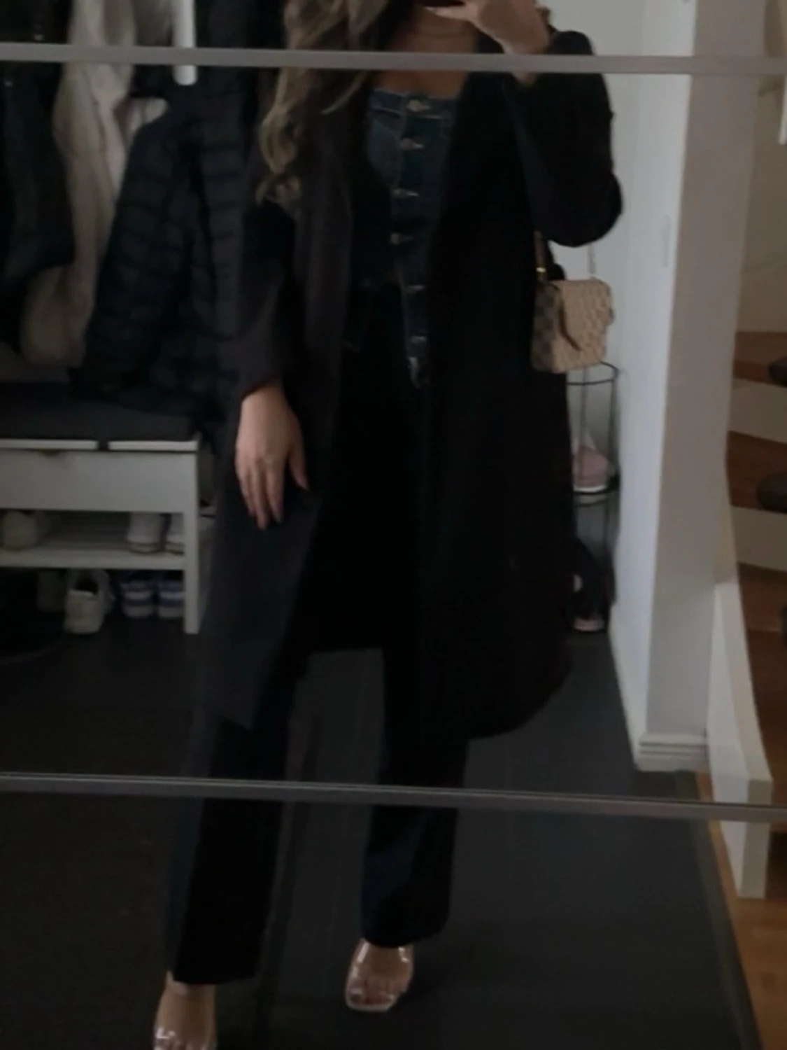 Svart kappa med skärp  - 3