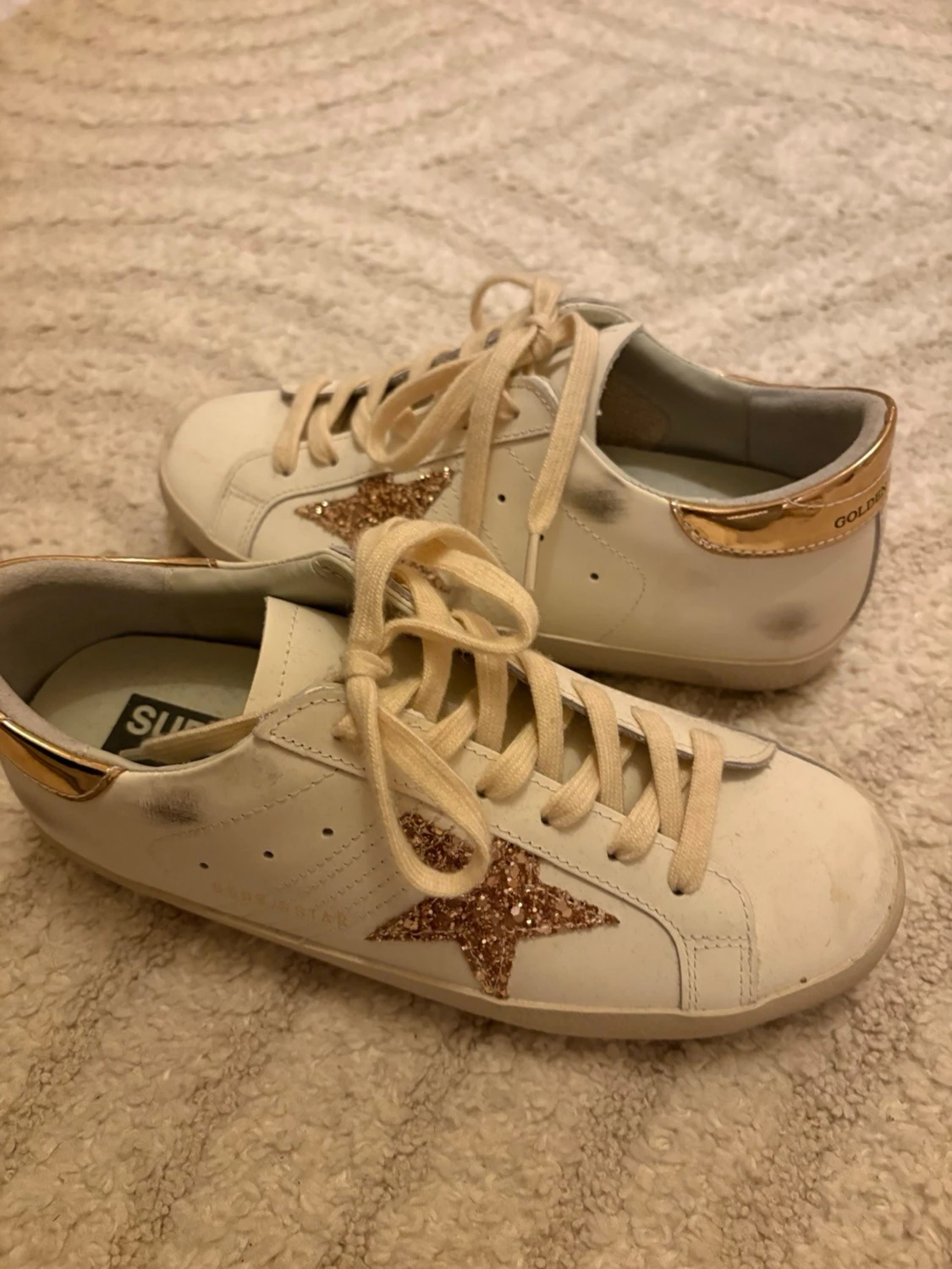 Golden Goose vita sneakers med glitterstjärna - 2