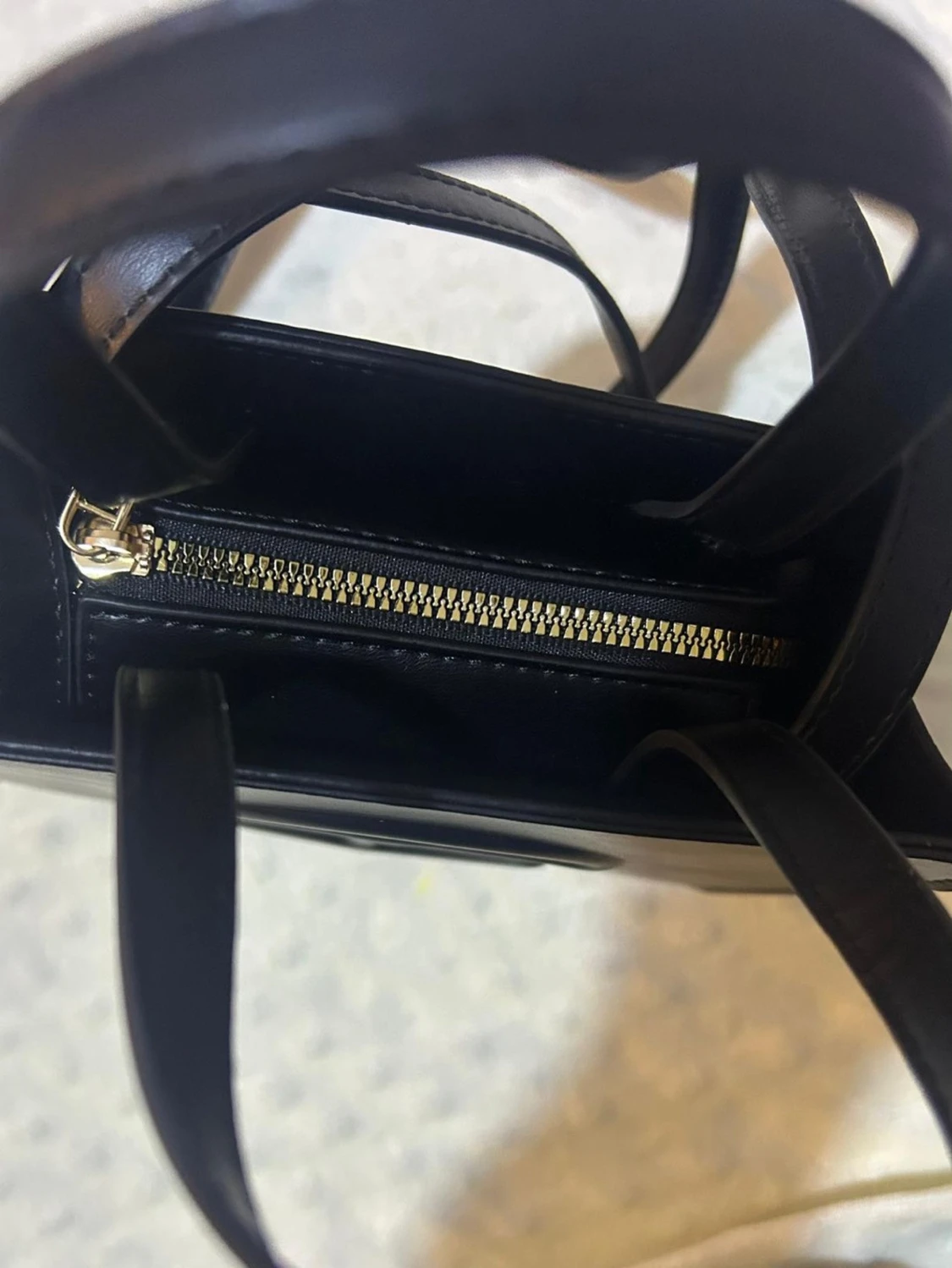 Svart axelväska från Telfar - 2