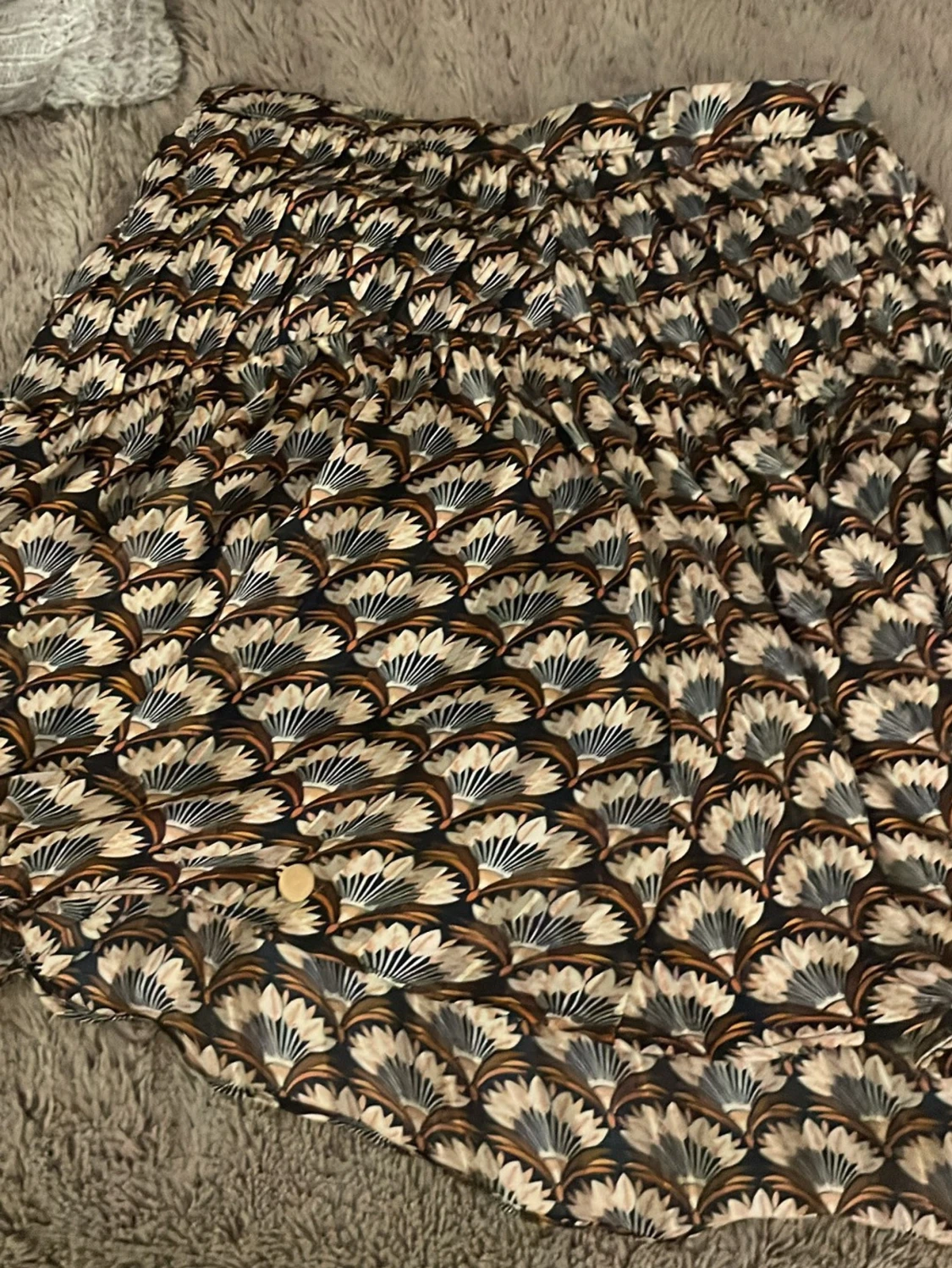 Blommig kortkjol från Harper & Yve