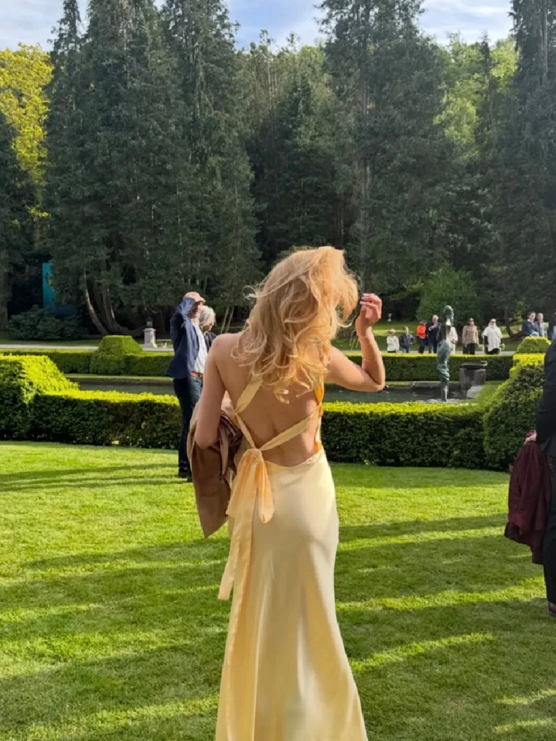 Ljusgul balklänning - 4