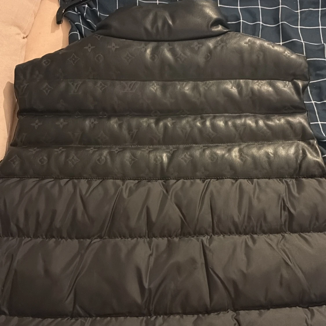 Svart dunväst från Louis Vuitton XL - 3