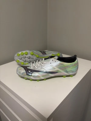 Mizuno Alpha Elite 2 AG - Helt nya i box, AG