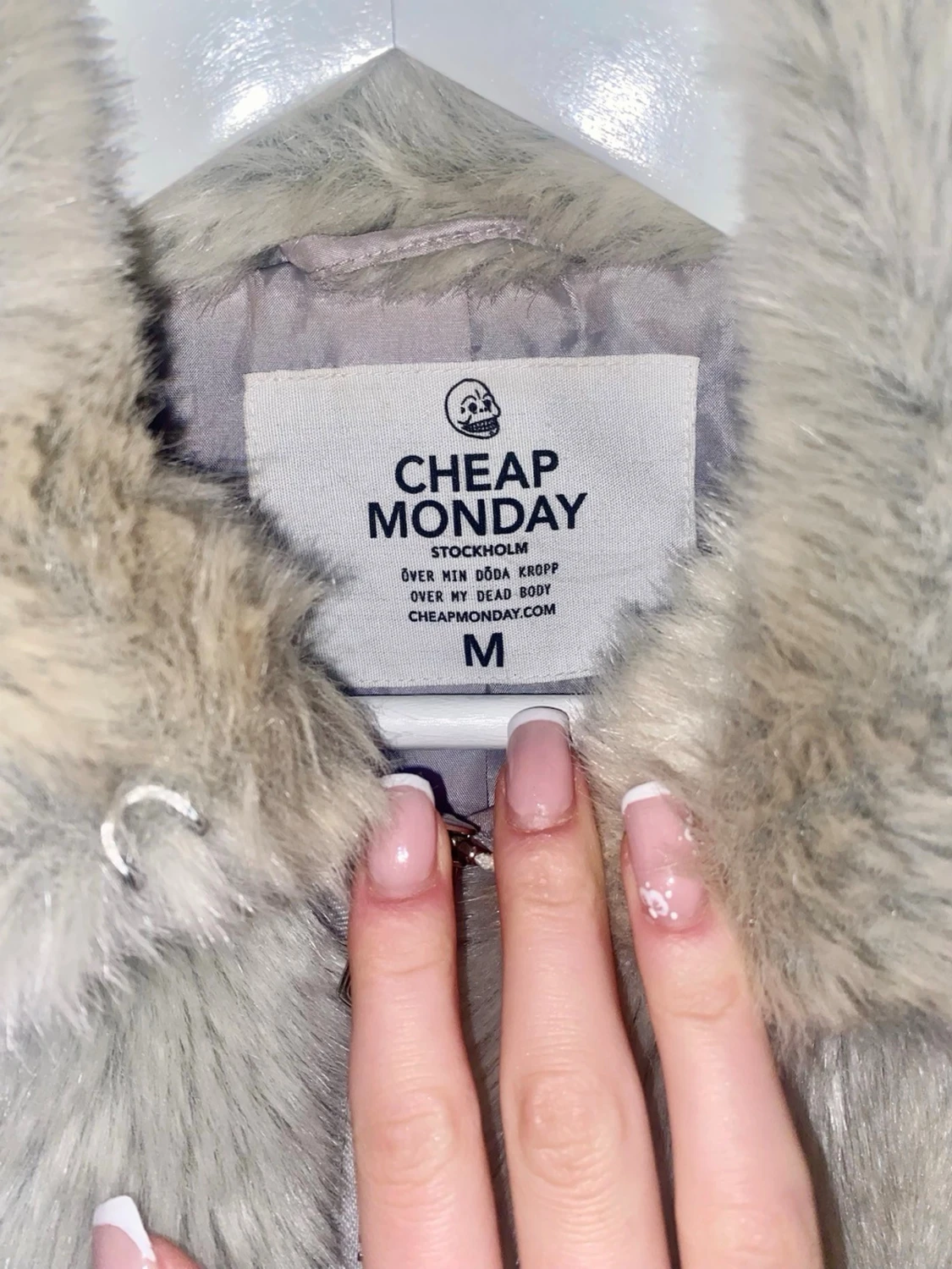 Beige pälsjacka från Cheap Monday - 3