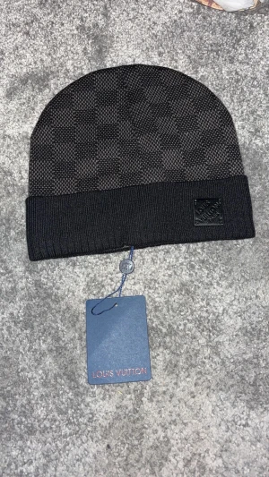 Louis V - Riktig fin L mössa one size