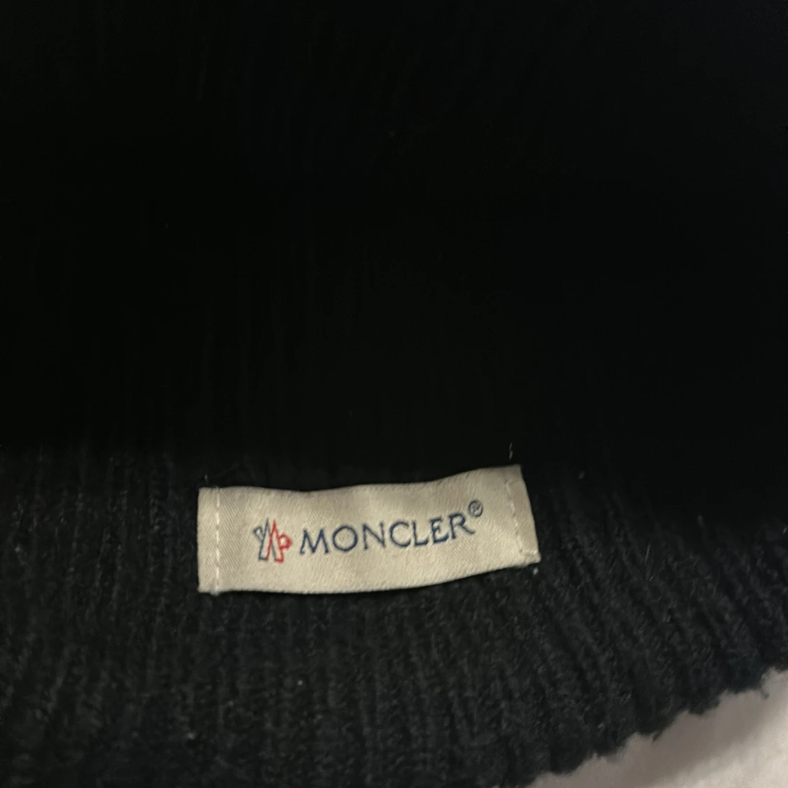 Svart Moncler mössa i ull - 2