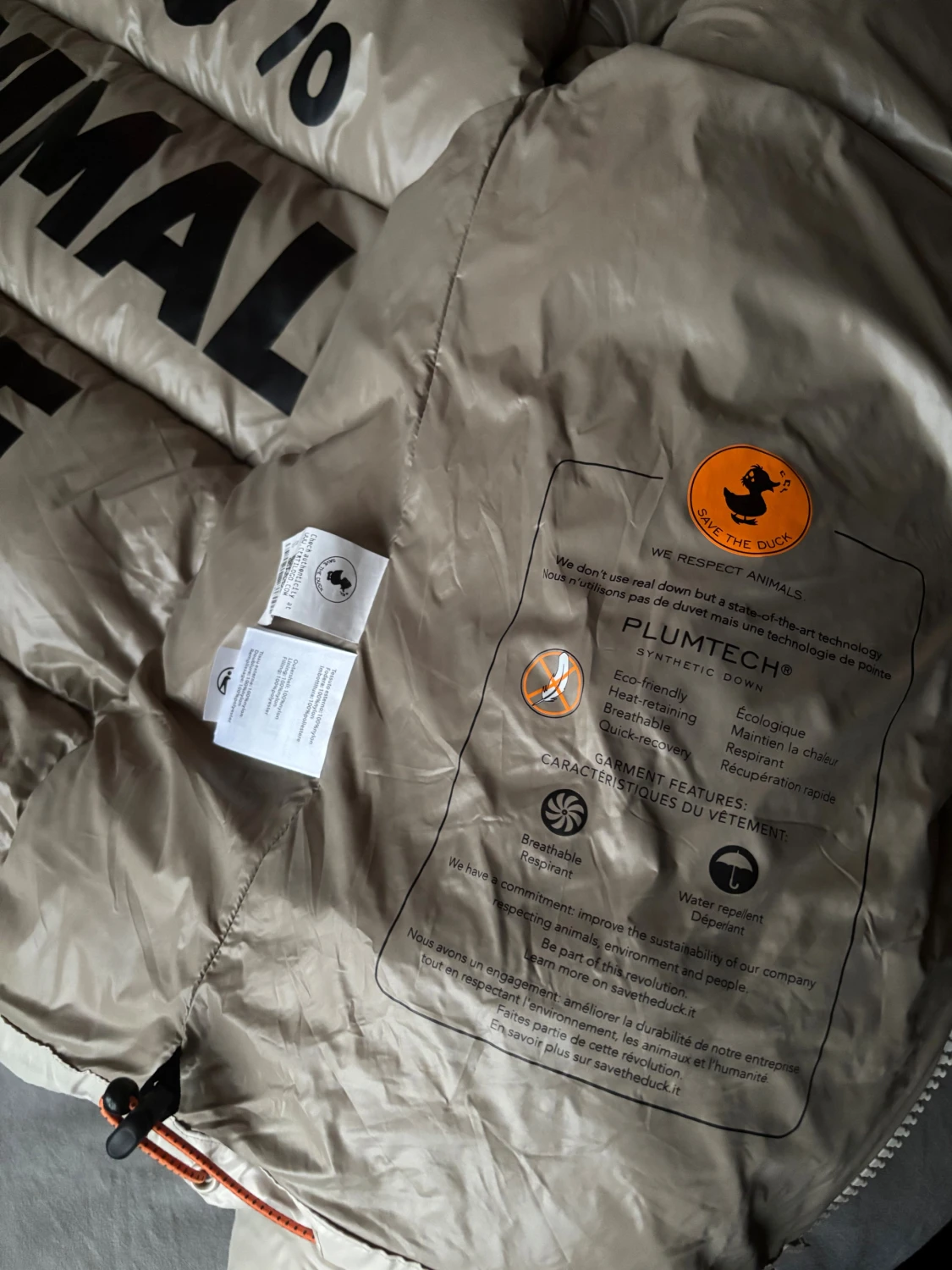 Beige pufferjacka från Save The Duck Storlek S - 3