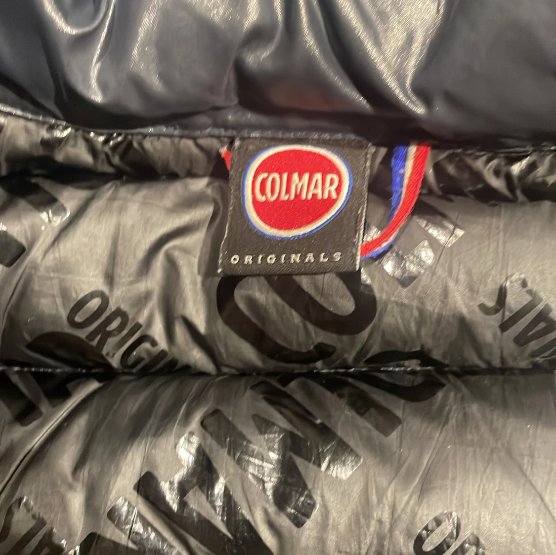 marinblå dunjacka från Colmar - 3