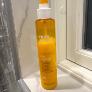 Milk shake incredible milk  - 150 ml i men mer än hälften kvar🤍luktar jätte gott 