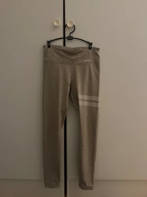 Stronger tights - Säljer dessa träningstights från stronger.