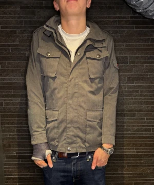 Wellensteyn Jacka - Extremt snygg jacka ifrån finmärket Wellensteyn | Strl - S | Skick - 10/10 | Nypris - ca 2500kr | Vid minsta lilla fundering är det bara att skriva!