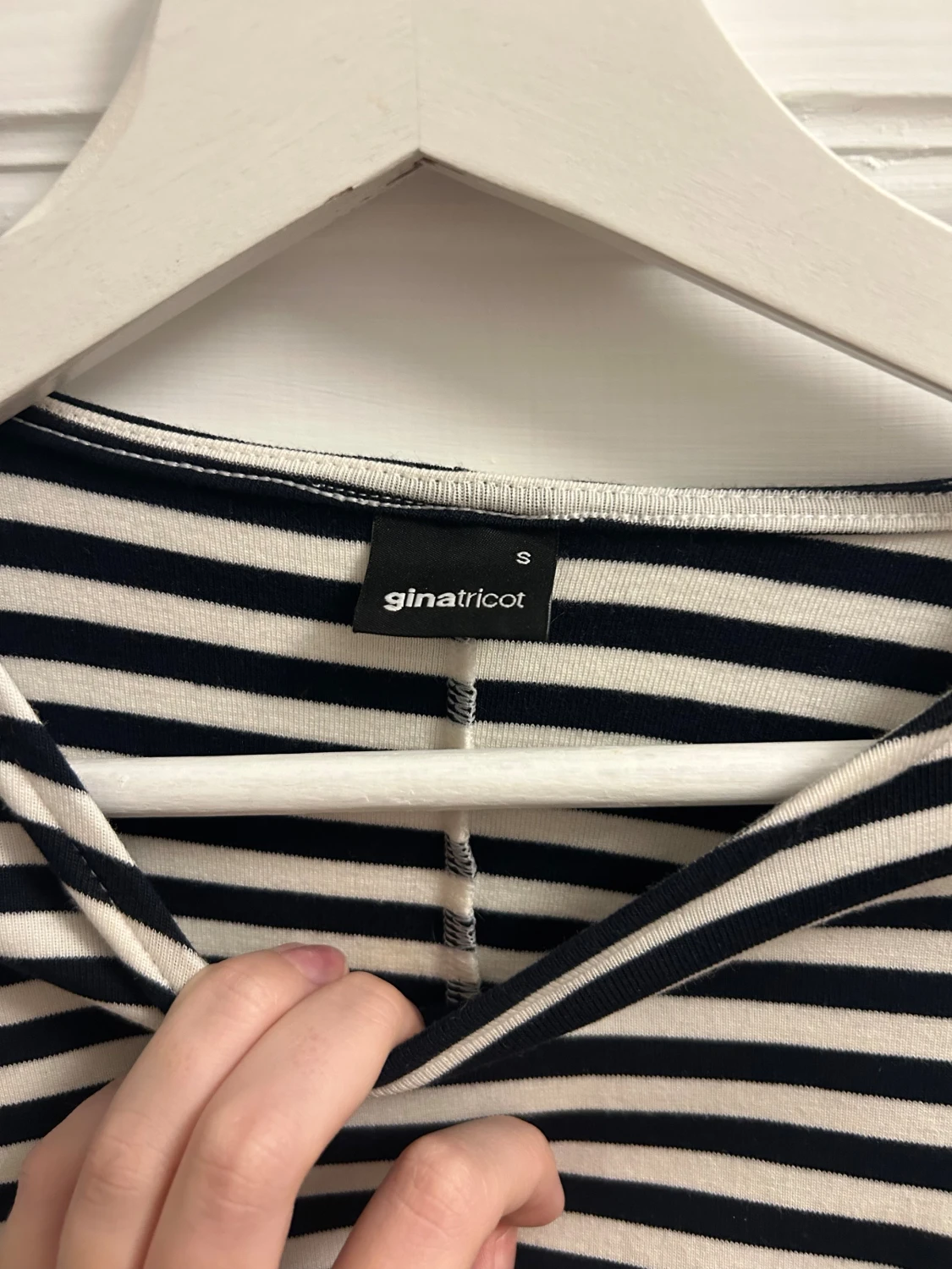 Randig topp från Gina Tricot - 1