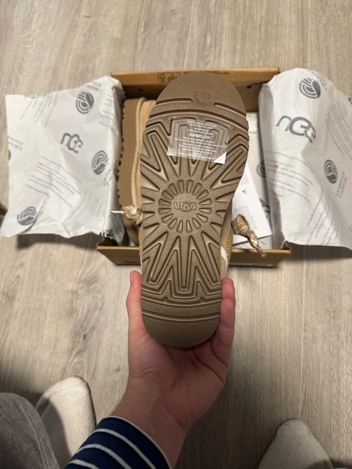 UGG LOWMEL / str 39 - 4