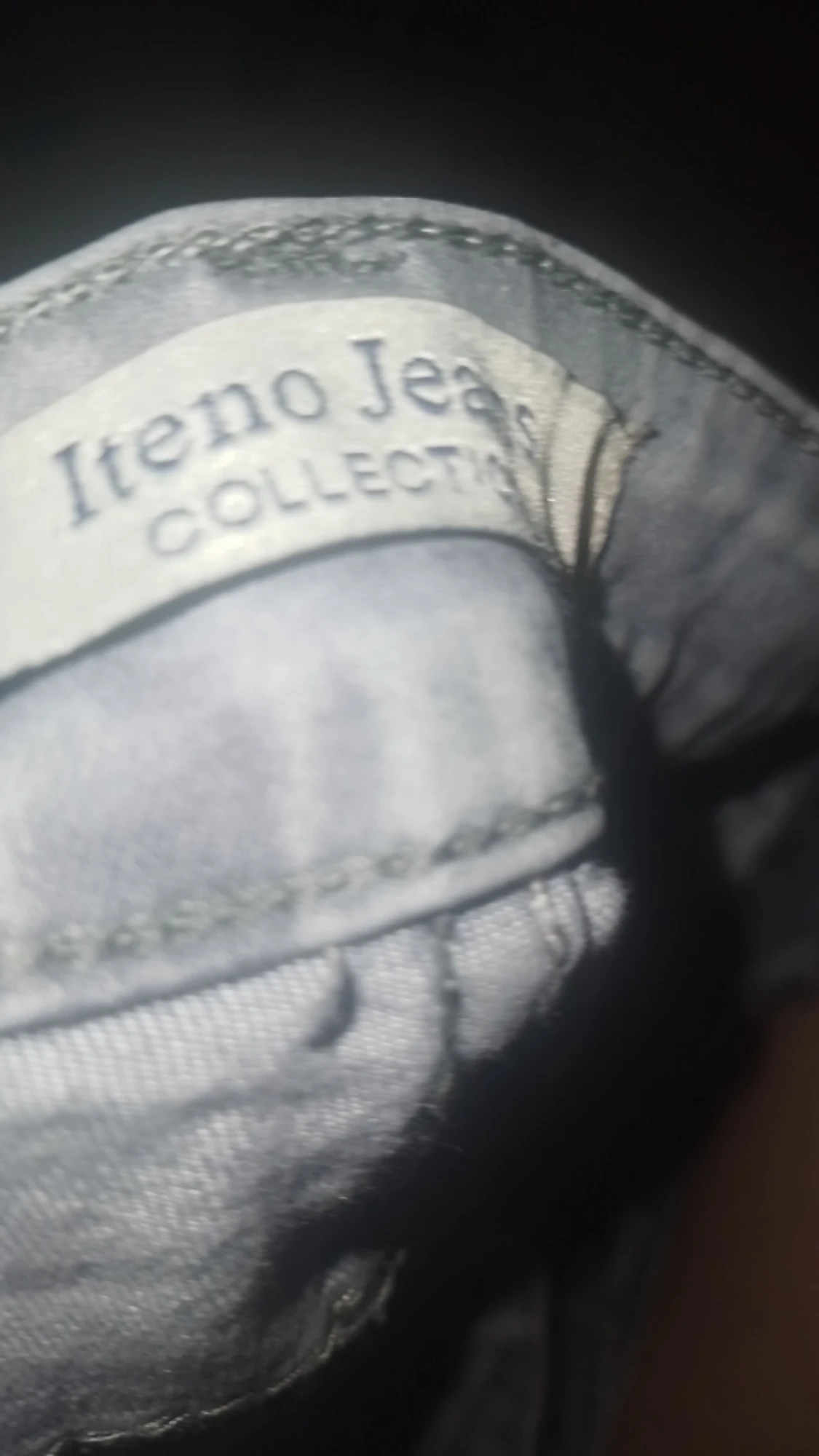 Ljusgrå jeans från Iteno Jeans