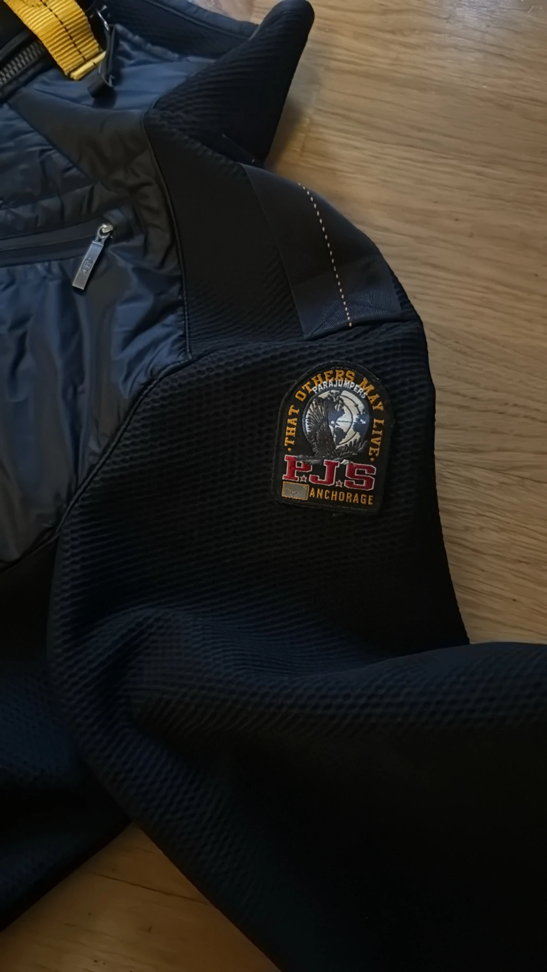 Svart cardigan jacka från Parajumpers - 1