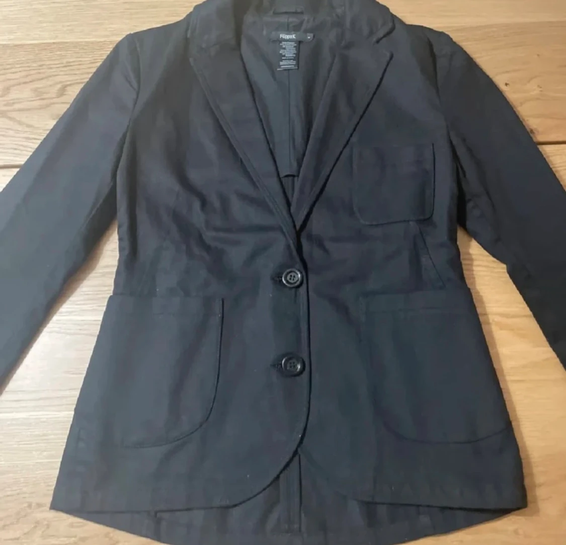 Svart kavaj från Filippa K, S