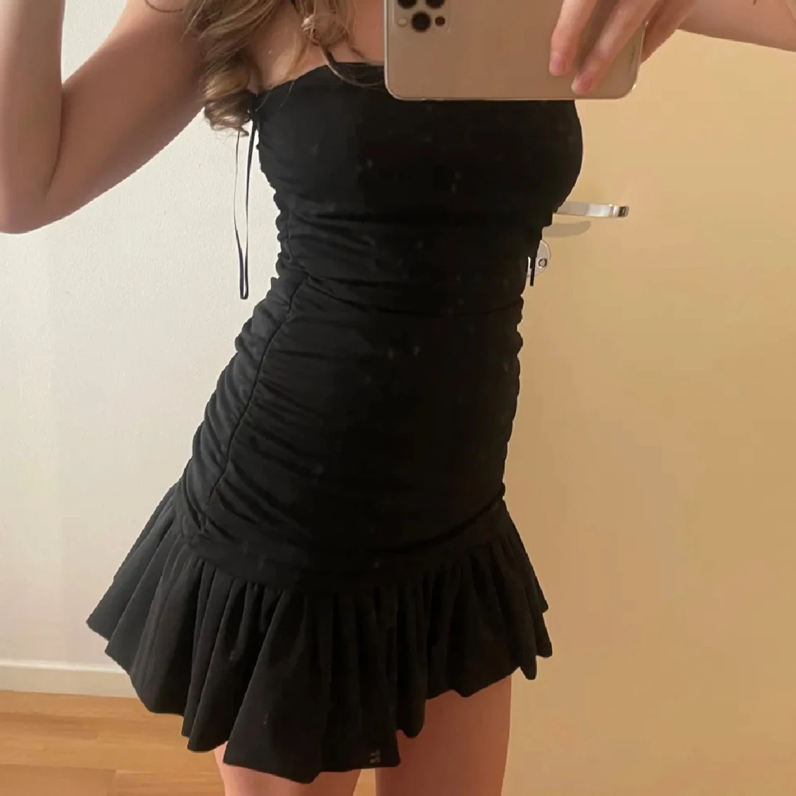 Svart kort festklänning  - 2