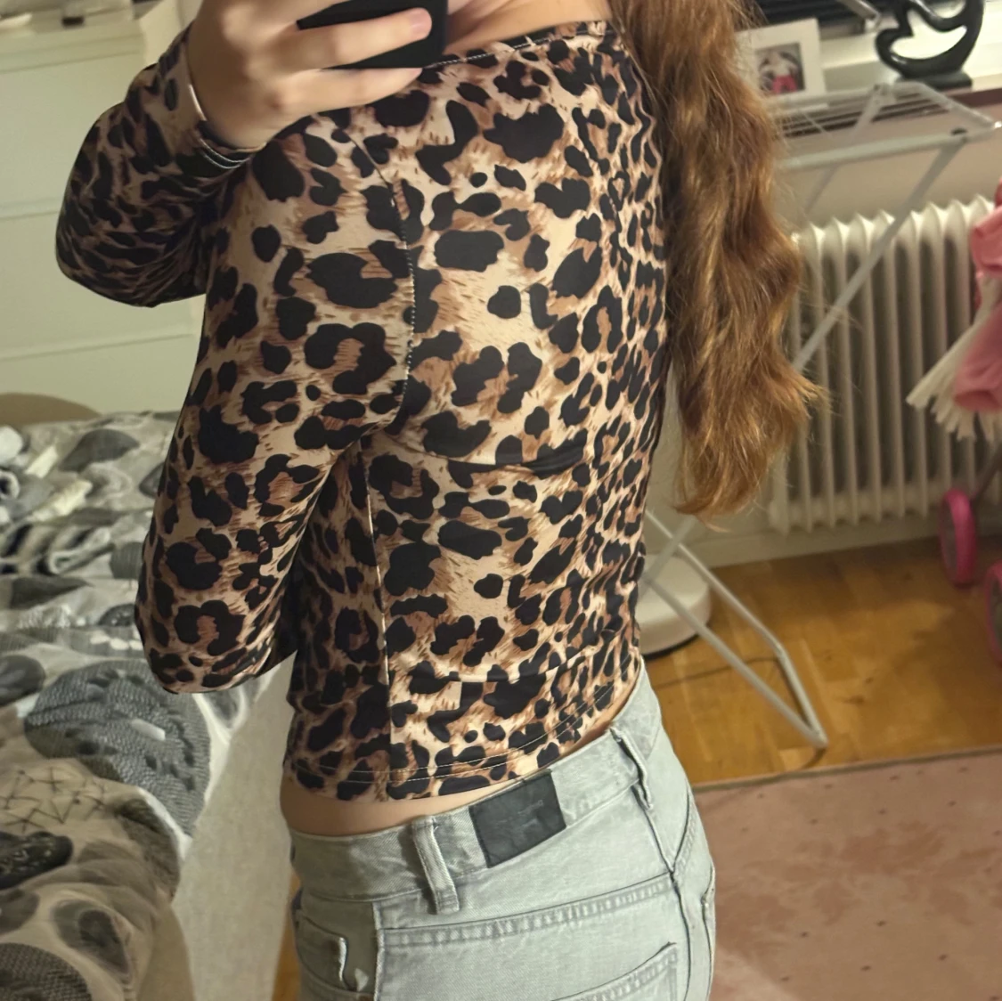 Leopardmönstrad långärmad topp - 3