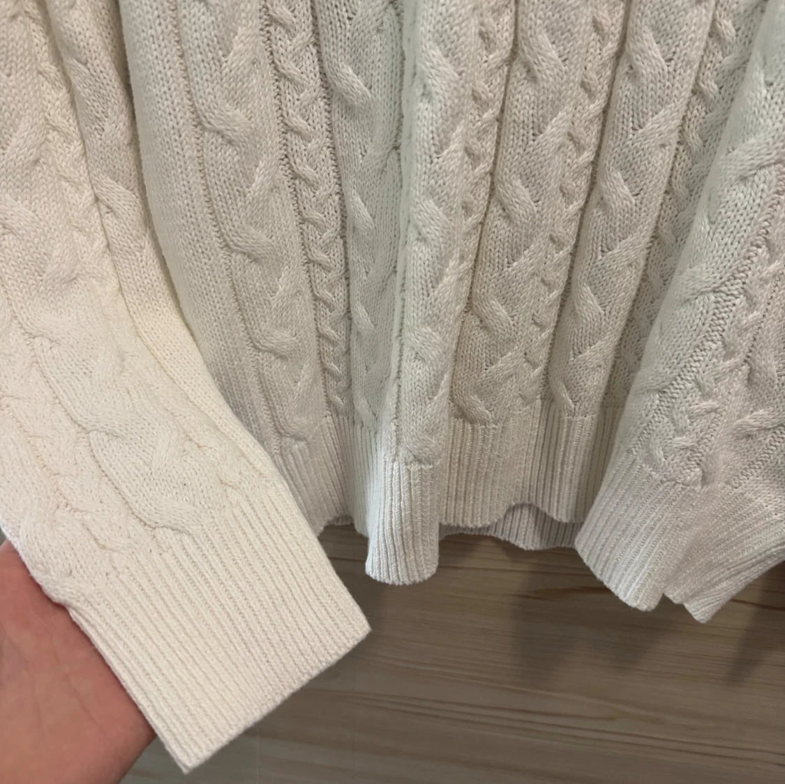 Vit stickad tröja från lager 157 (använd typ 5 gånger) - 2