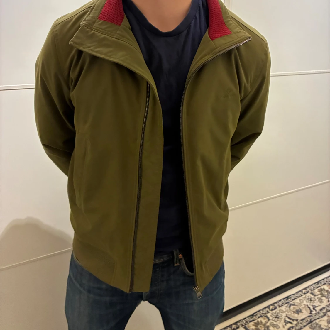Olivgrön vindjacka från GANT - 2