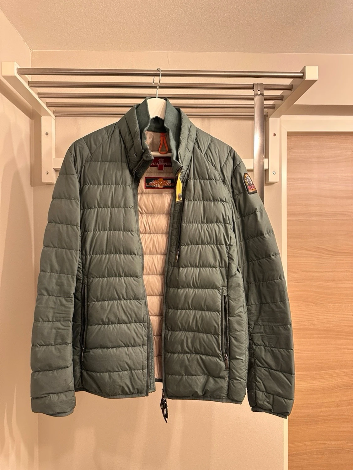 Grön dunjacka från Parajumpers