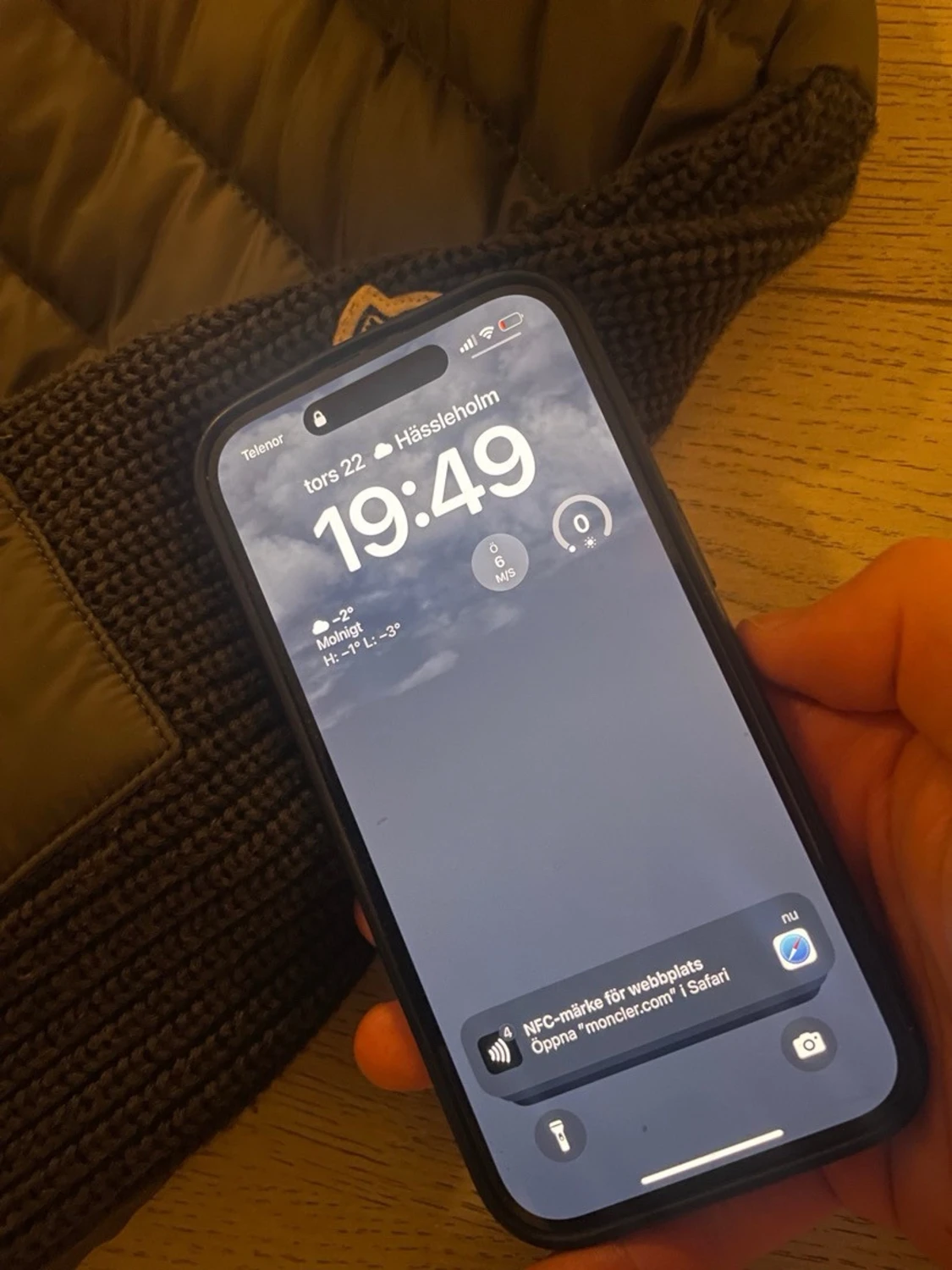 Mörkgrön dunjacka från Moncler - 2