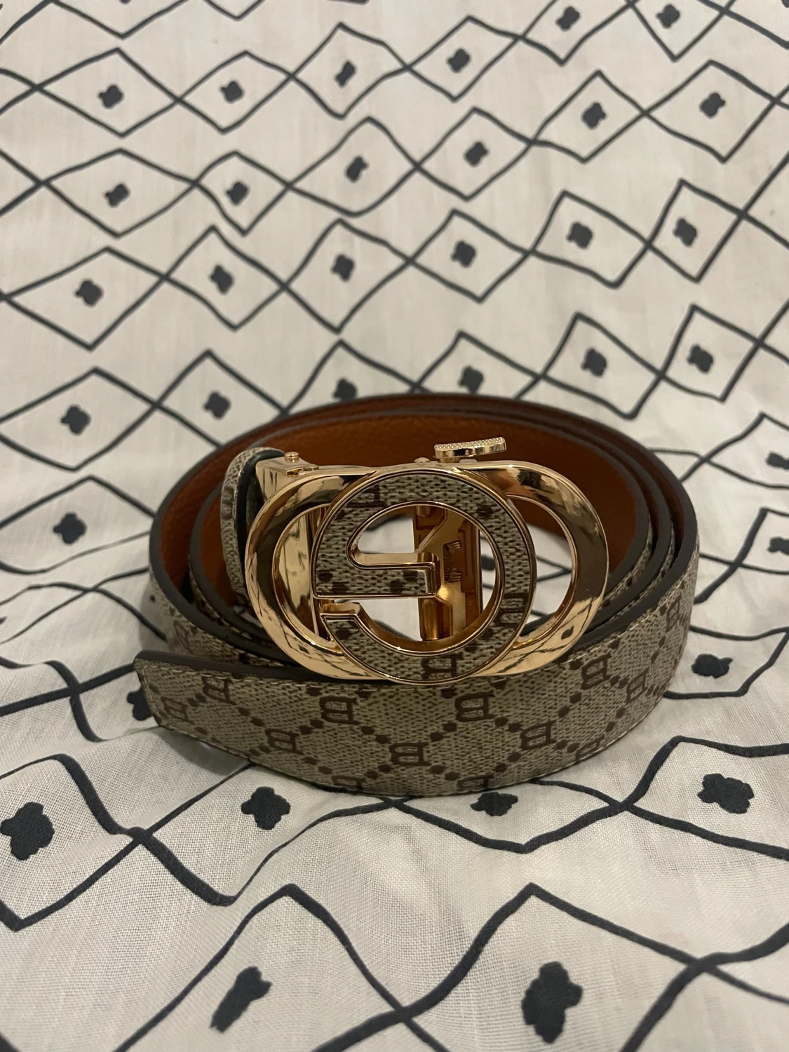 Beige mönstrat bälte från G - 2