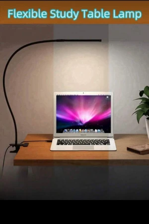 Bordslampa  - Säljer min gamla bordslampa då jag har köpt ny 